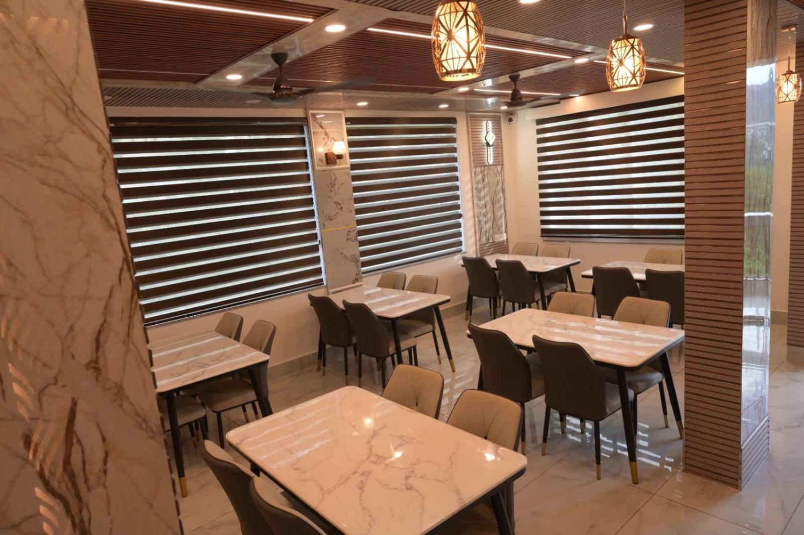 Hotel Udit Inn Rudraprayāg Esterno foto