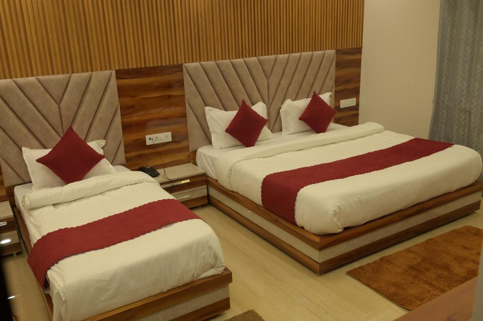 Hotel Udit Inn Rudraprayāg Esterno foto