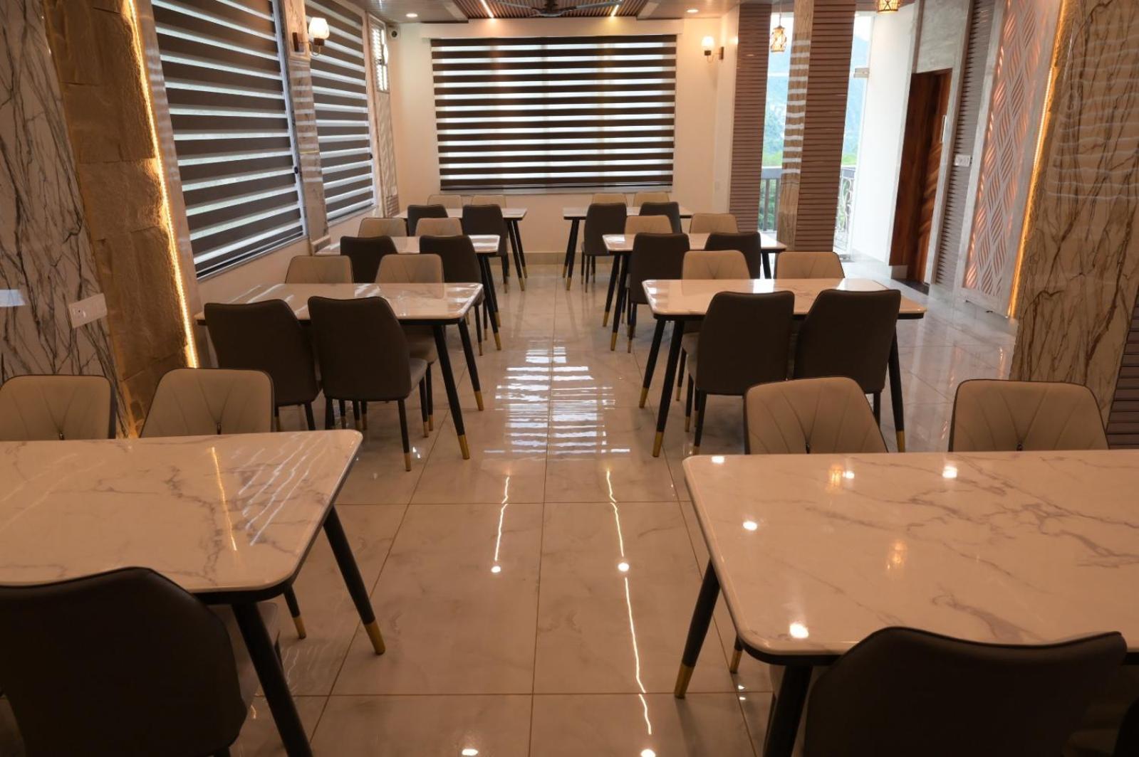 Hotel Udit Inn Rudraprayāg Esterno foto