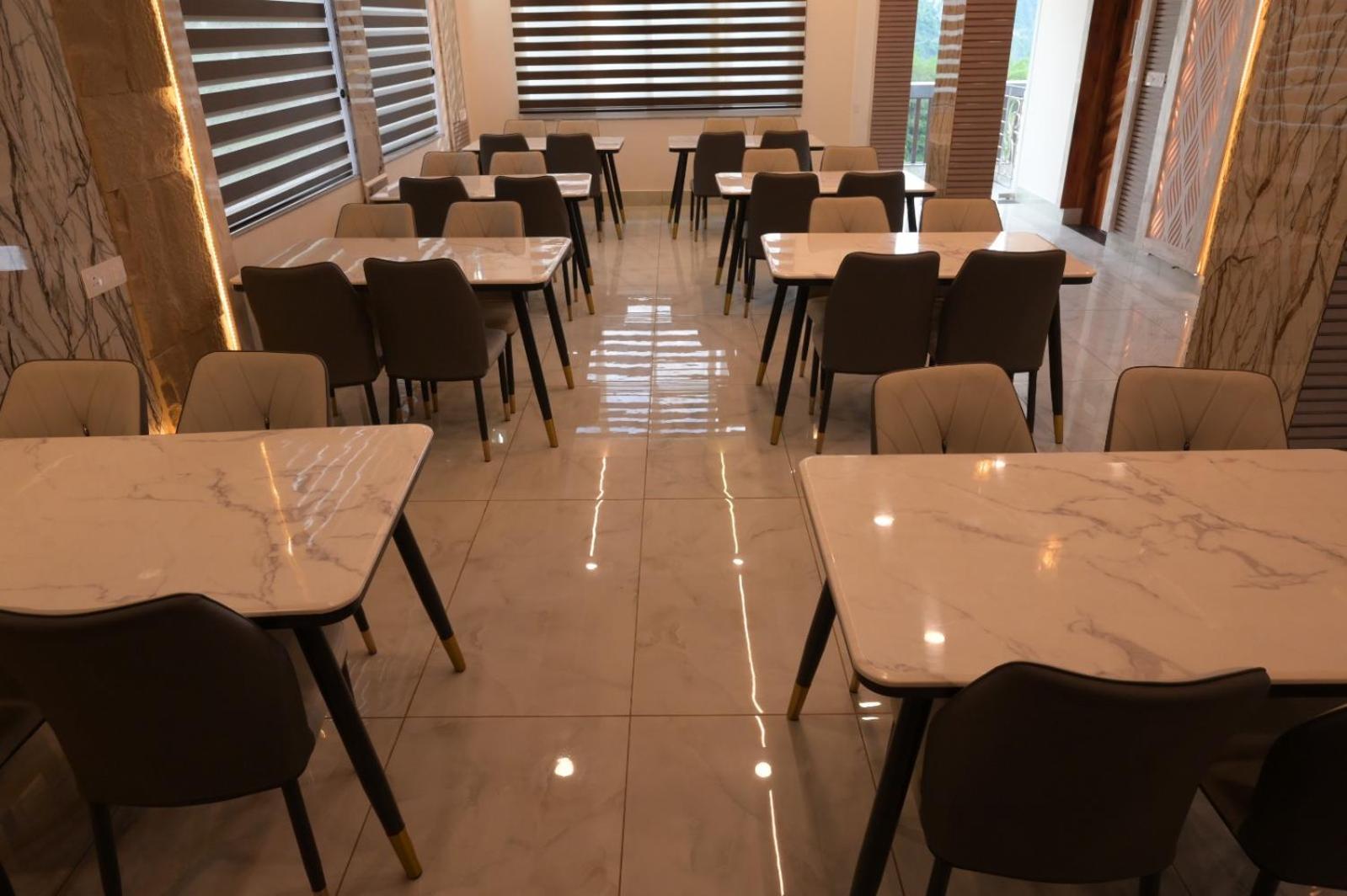 Hotel Udit Inn Rudraprayāg Esterno foto