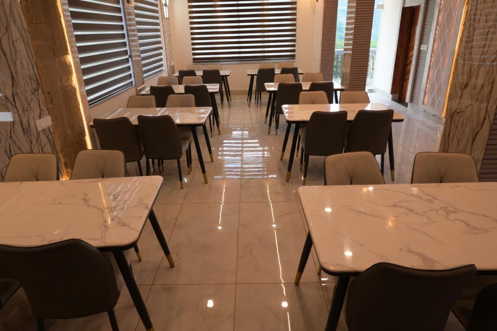 Hotel Udit Inn Rudraprayāg Esterno foto